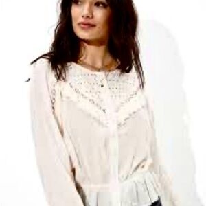 American Eagle Ruffle beige off white Lace boho Blouse women’s large